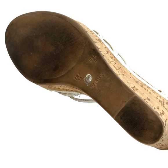 SERGIO ZELCER WHITE PATENT LEATHER & CORK BOTTOM SANDAL PLATFORM WEDGES - Picture 3 of 16